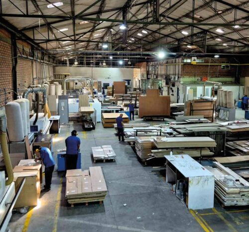 Tendencias-conocimiento-y-soluciones-para-la-carpinteria-moderna-fernandez-y-cia-fyc-laminas-de-MDF-1400x1306-1