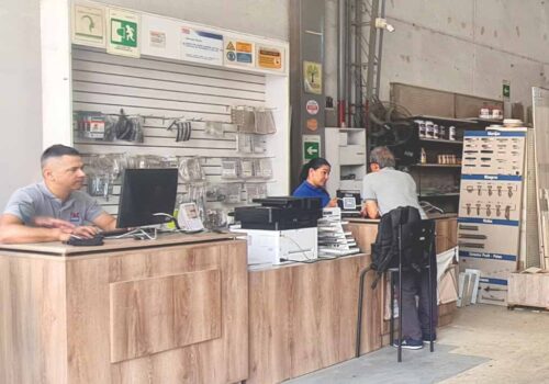 Punto-de-venta-itagui-Fernandez-y-cia-venta-de-mdf-en-itagui-1024x1024