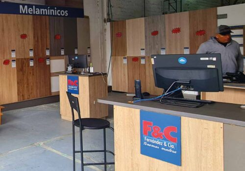 Punto-de-venta-pichincha3-Fernandez-y-cia-venta-de-mdf-en-pichincha-3-1024x1024