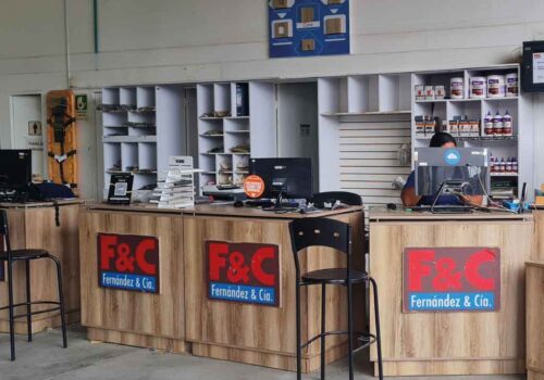 Punto-de-venta-rionegro-Fernandez-y-cia-venta-de-mdf-en-rionegro-1024x1024